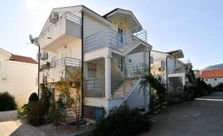 Апартаменты Apartments Bijelo Sunce Биела Апартаменты - 1-й этаж-2