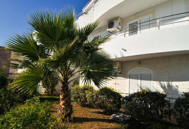 Апартаменты Apartments Bijelo Sunce Биела-3