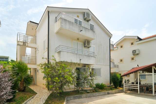 Апартаменты Apartments Bijelo Sunce Биела-20