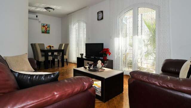 Апартаменты Apartments Bijelo Sunce Биела-45