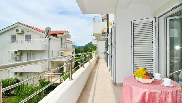 Апартаменты Apartments Bijelo Sunce Биела-7